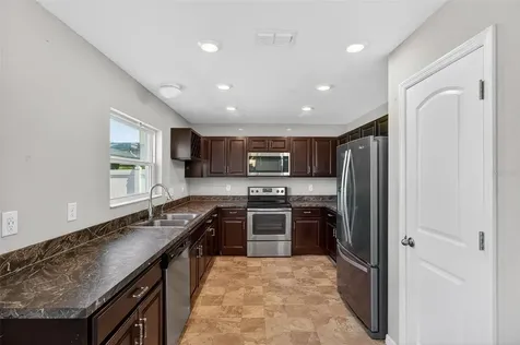 10405 Laguna Plains Drive Riverview FL 33578