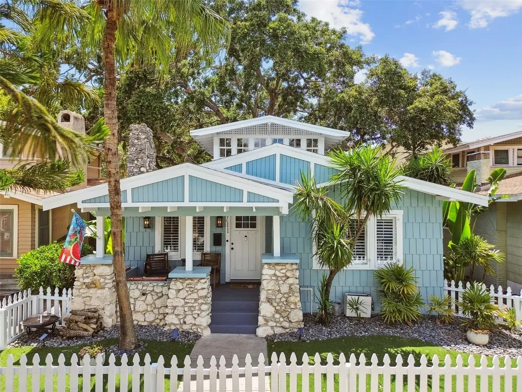 711 S Bungalow Terrace Tampa FL 33606