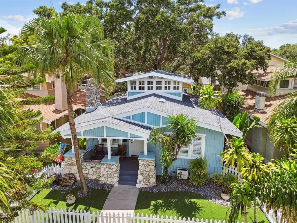 711 S Bungalow Terrace Tampa FL 33606