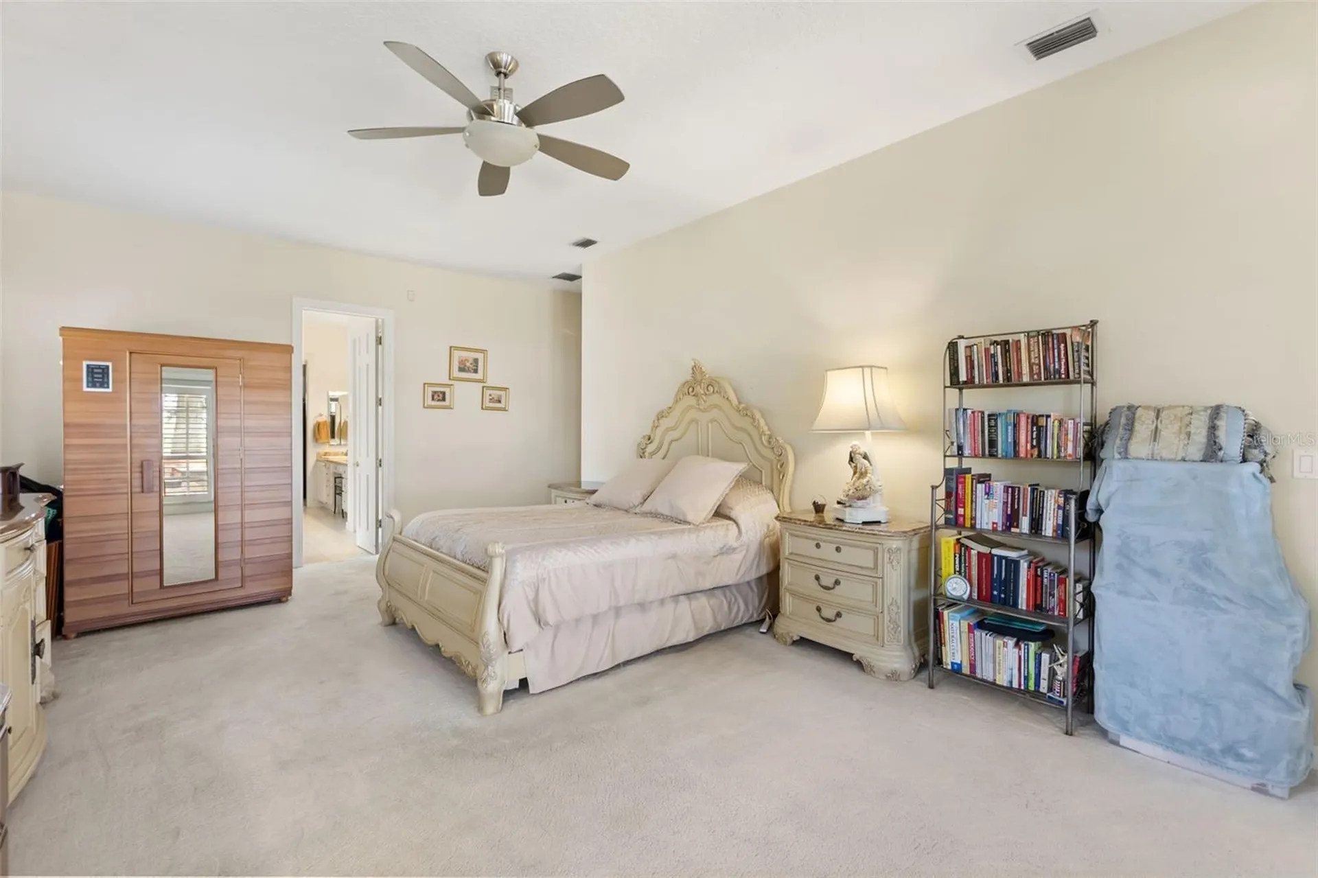 1521 Edgewater Drive Mount Dora FL 32757