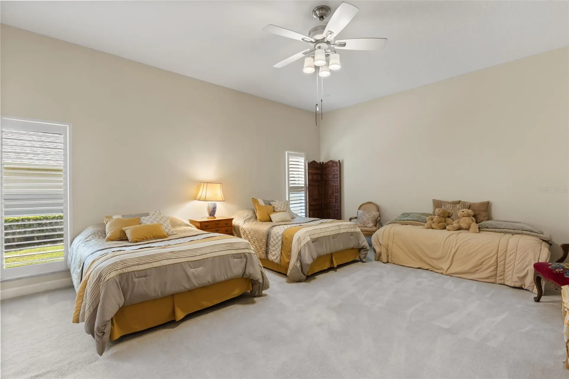 1521 Edgewater Drive Mount Dora FL 32757