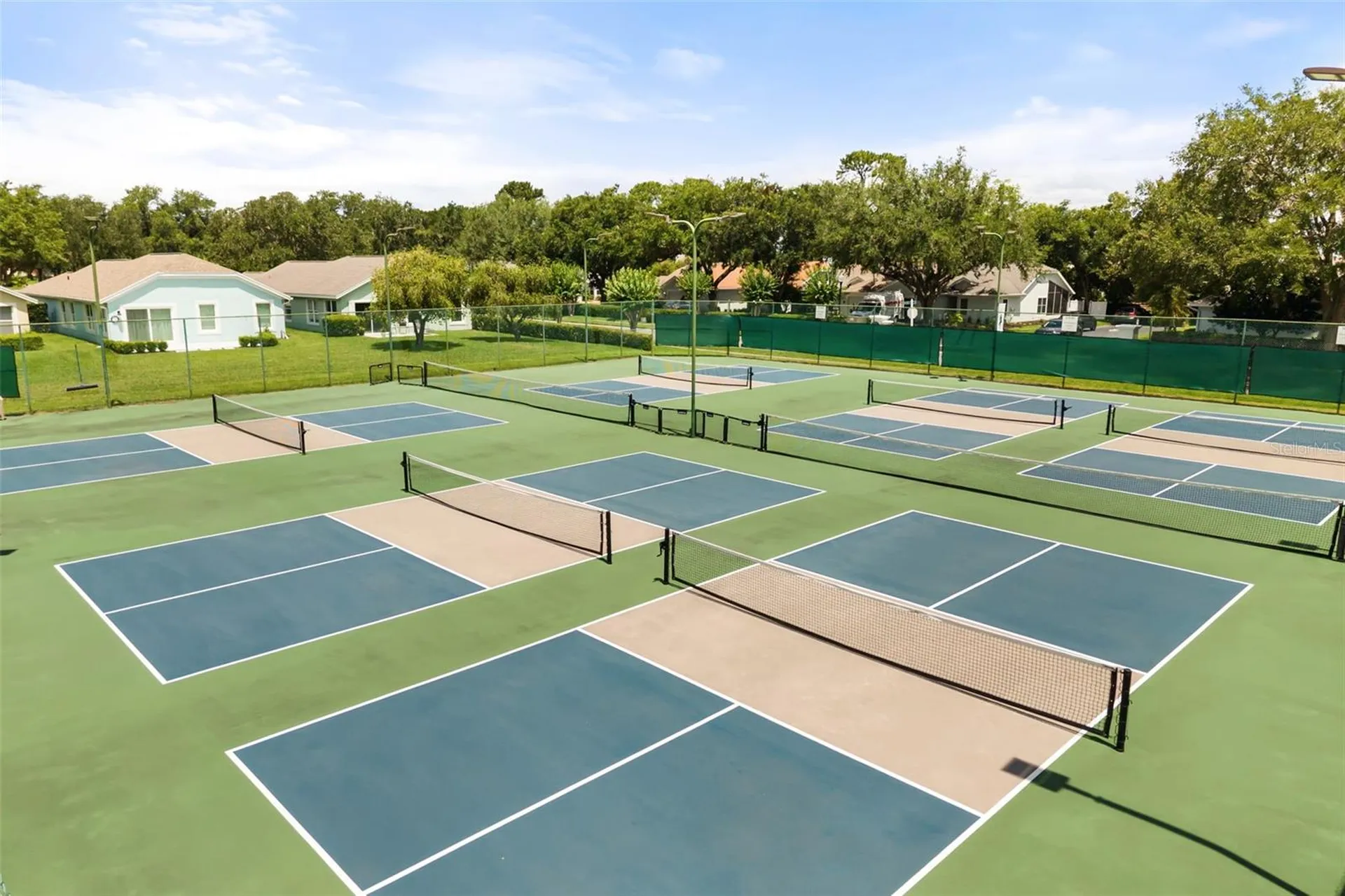 1521 Edgewater Drive Mount Dora FL 32757