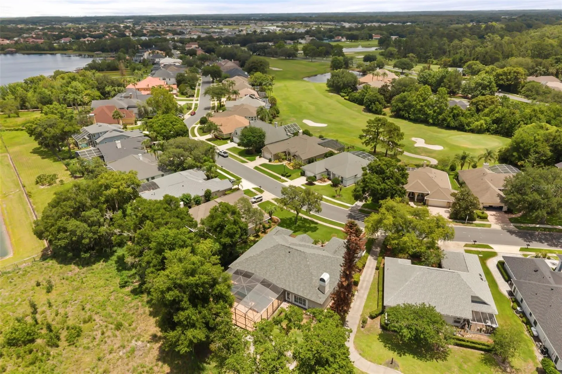 1521 Edgewater Drive Mount Dora FL 32757