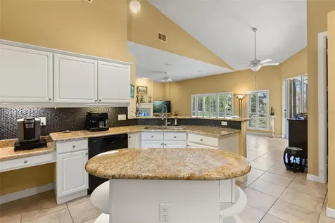 1521 Edgewater Drive Mount Dora FL 32757