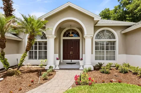 1521 Edgewater Drive Mount Dora FL 32757