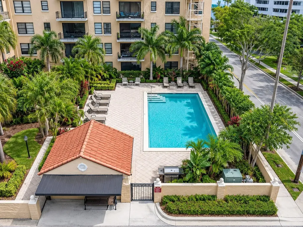 2109 Bayshore Boulevard Tampa FL 33606