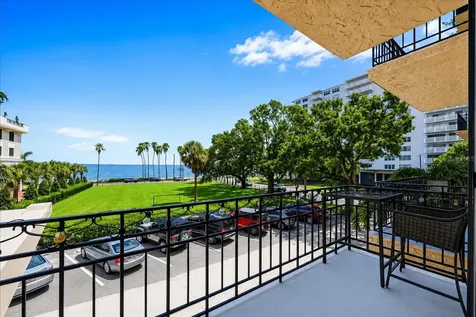 2109 Bayshore Boulevard Tampa FL 33606