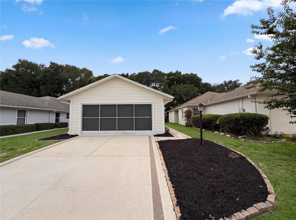 5507 Laver Street Leesburg FL 34748