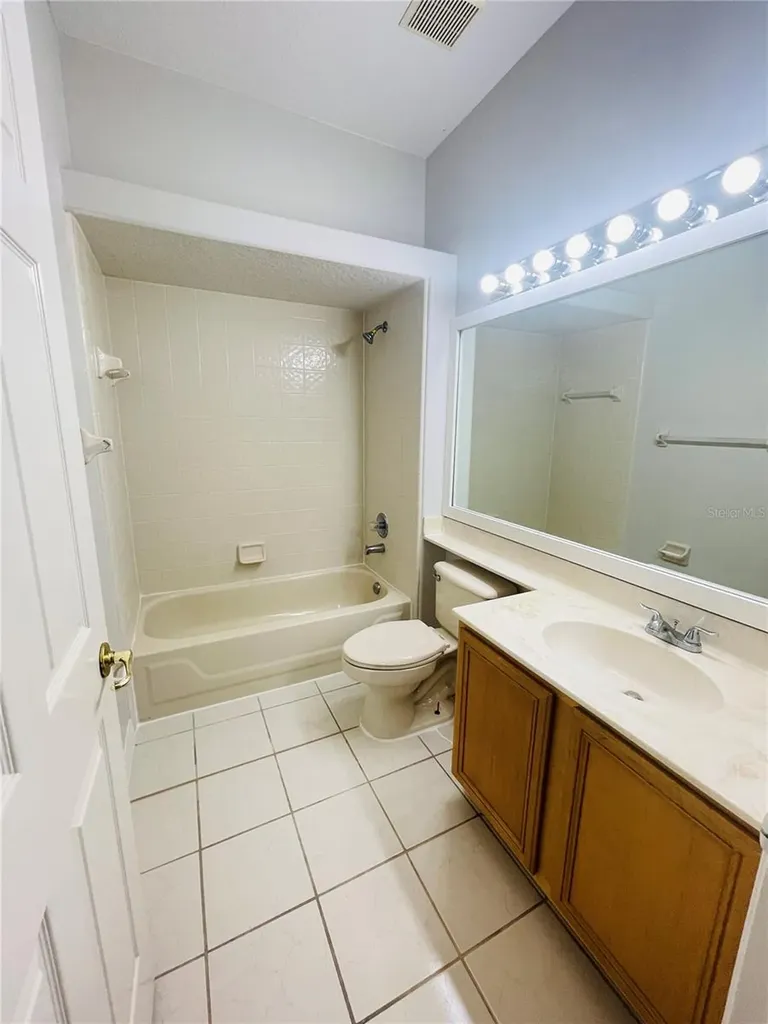 1738 Golfview Drive Kissimmee FL 34746