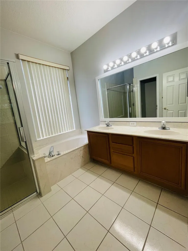 1738 Golfview Drive Kissimmee FL 34746