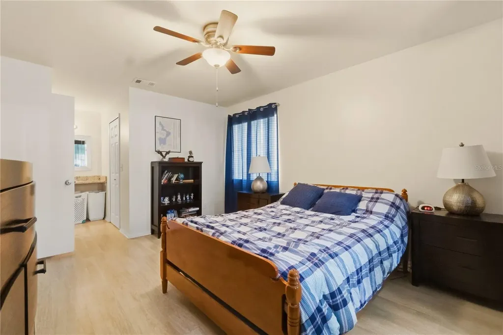 6031 Scotchwood Glen Orlando FL 32822