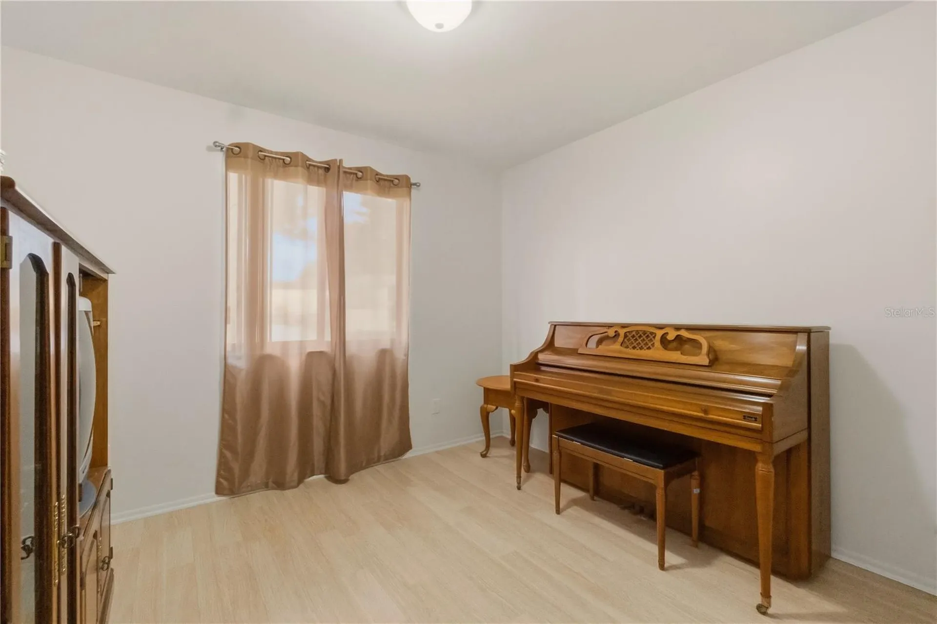 6031 Scotchwood Glen Orlando FL 32822