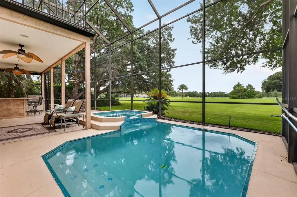 1920 Edgewater Drive Mount Dora FL 32757