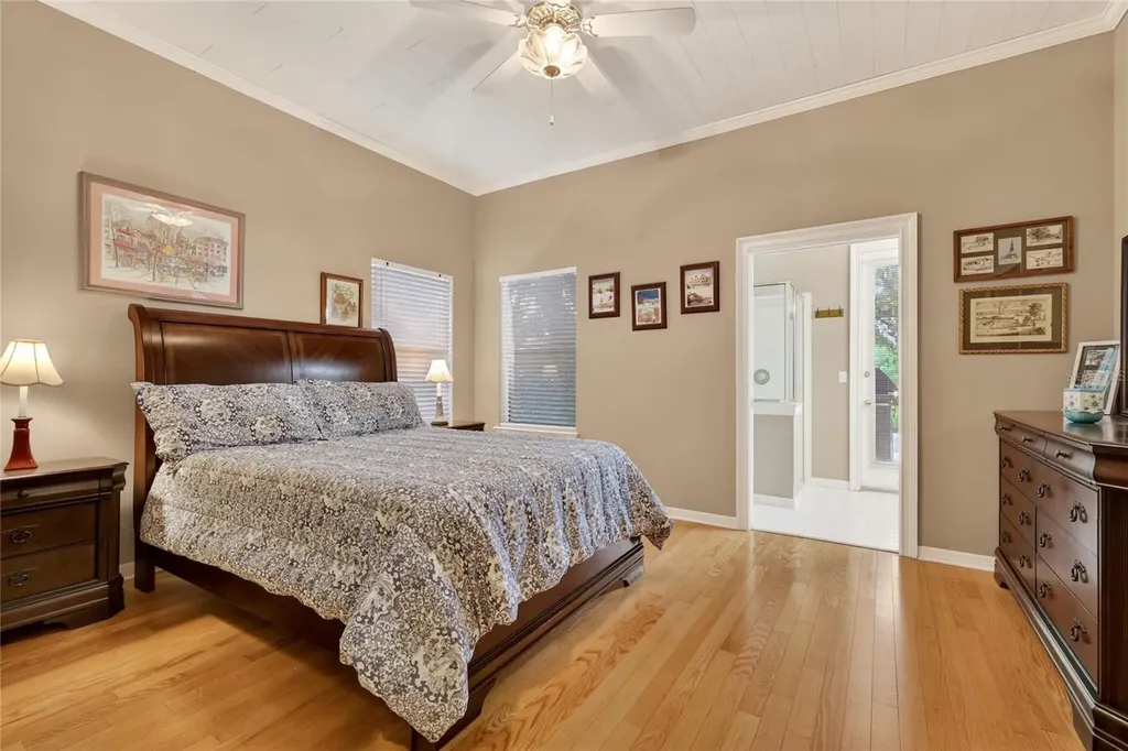1920 Edgewater Drive Mount Dora FL 32757