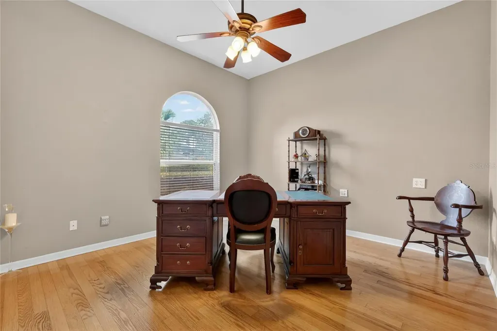 1920 Edgewater Drive Mount Dora FL 32757