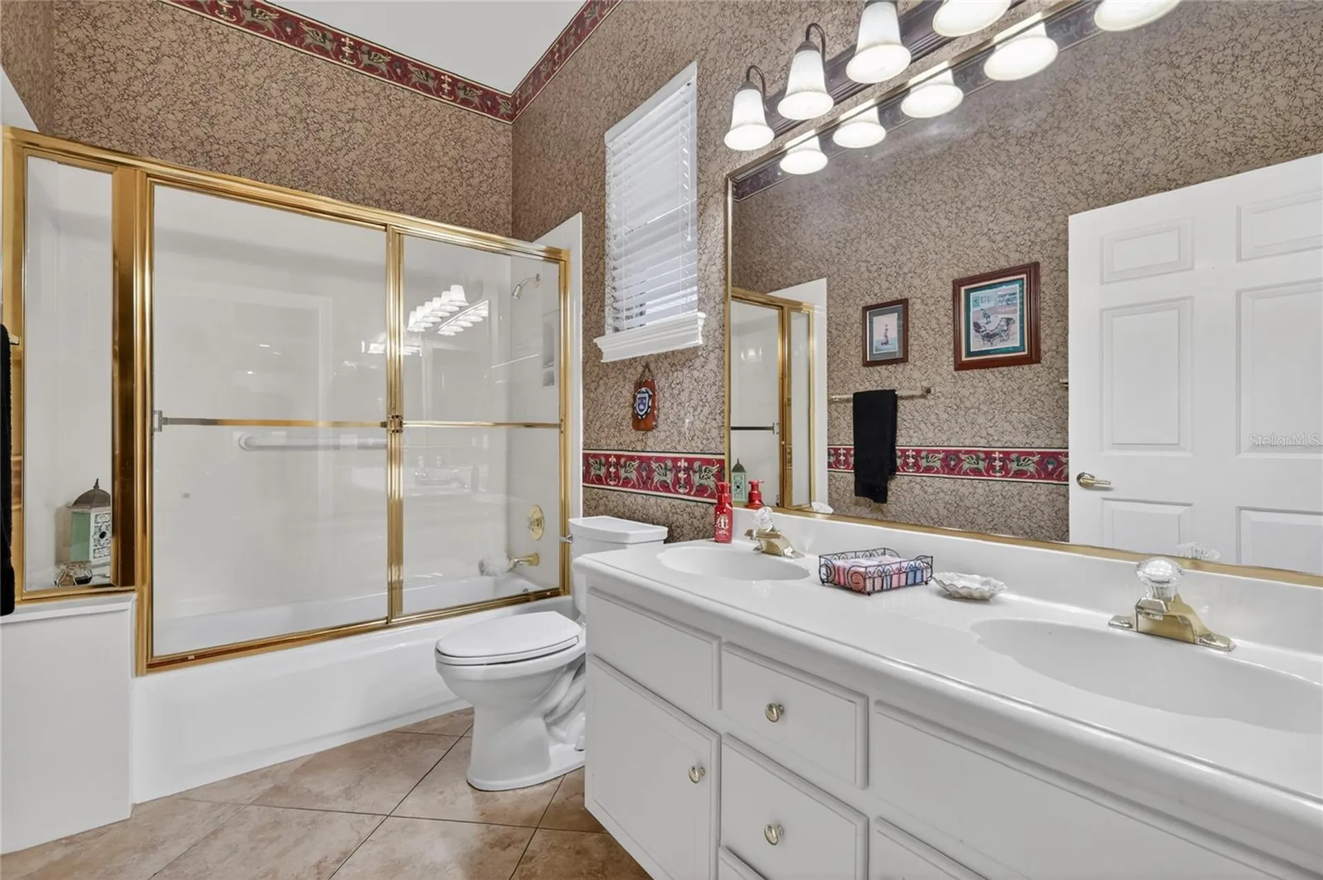 1920 Edgewater Drive Mount Dora FL 32757