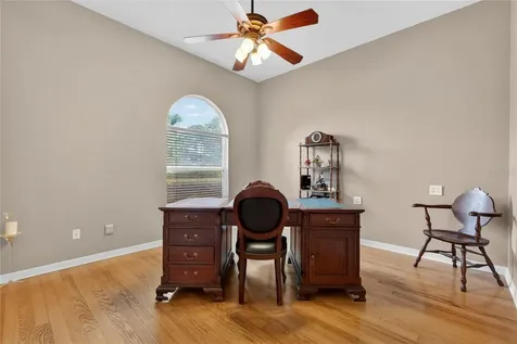 1920 Edgewater Drive Mount Dora FL 32757