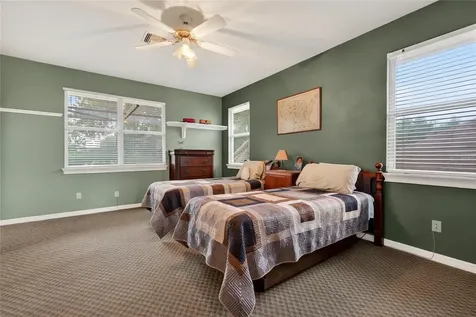 1920 Edgewater Drive Mount Dora FL 32757