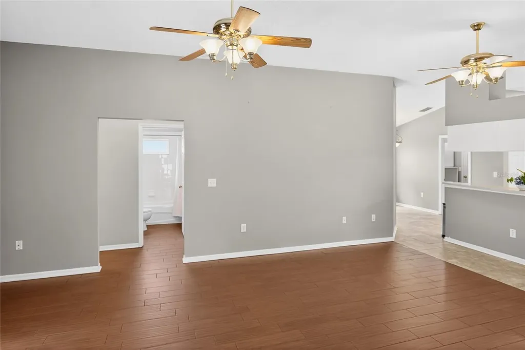 19305 Sea Mist Lane Lutz FL 33558