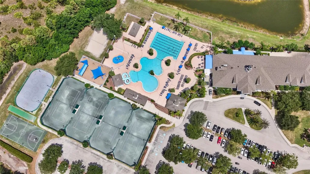 19305 Sea Mist Lane Lutz FL 33558