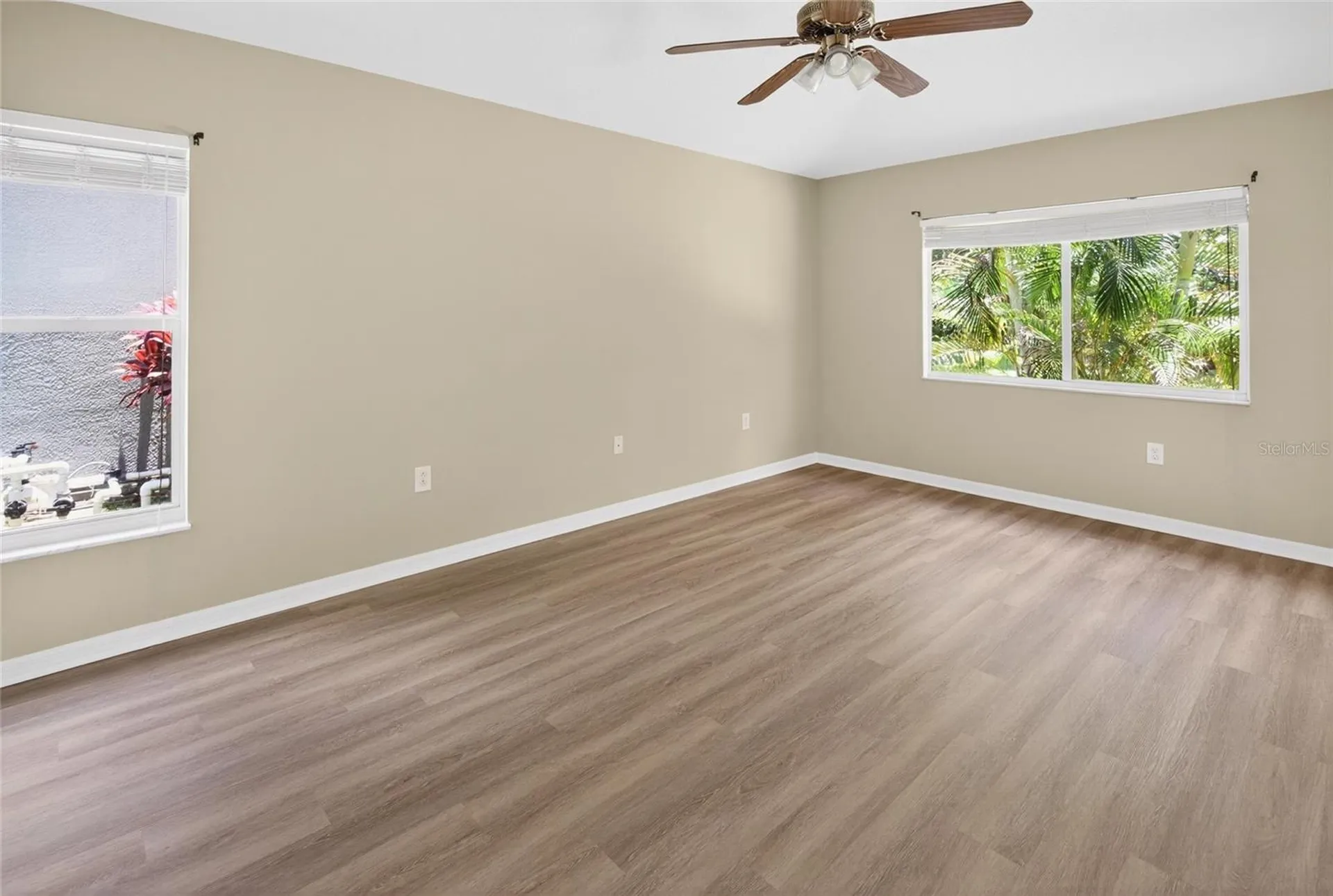 19305 Sea Mist Lane Lutz FL 33558