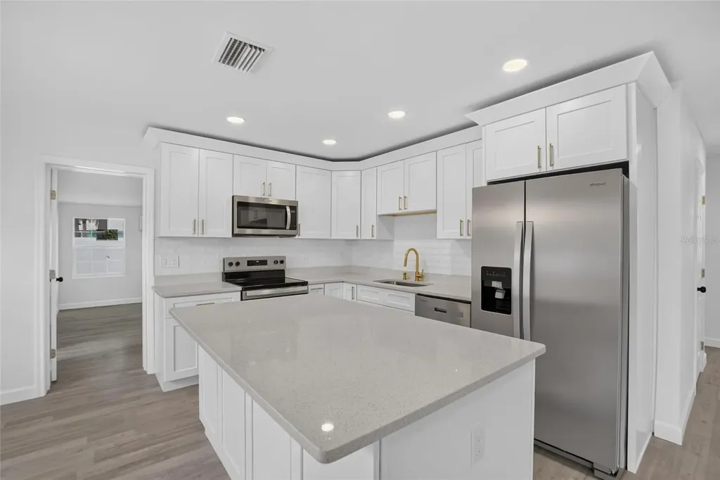 1401 Pennsylvania Avenue Clearwater FL 33755