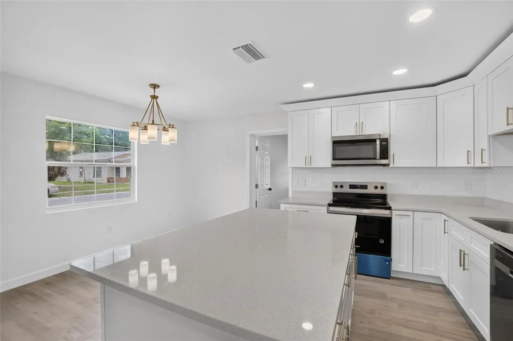 1401 Pennsylvania Avenue Clearwater FL 33755