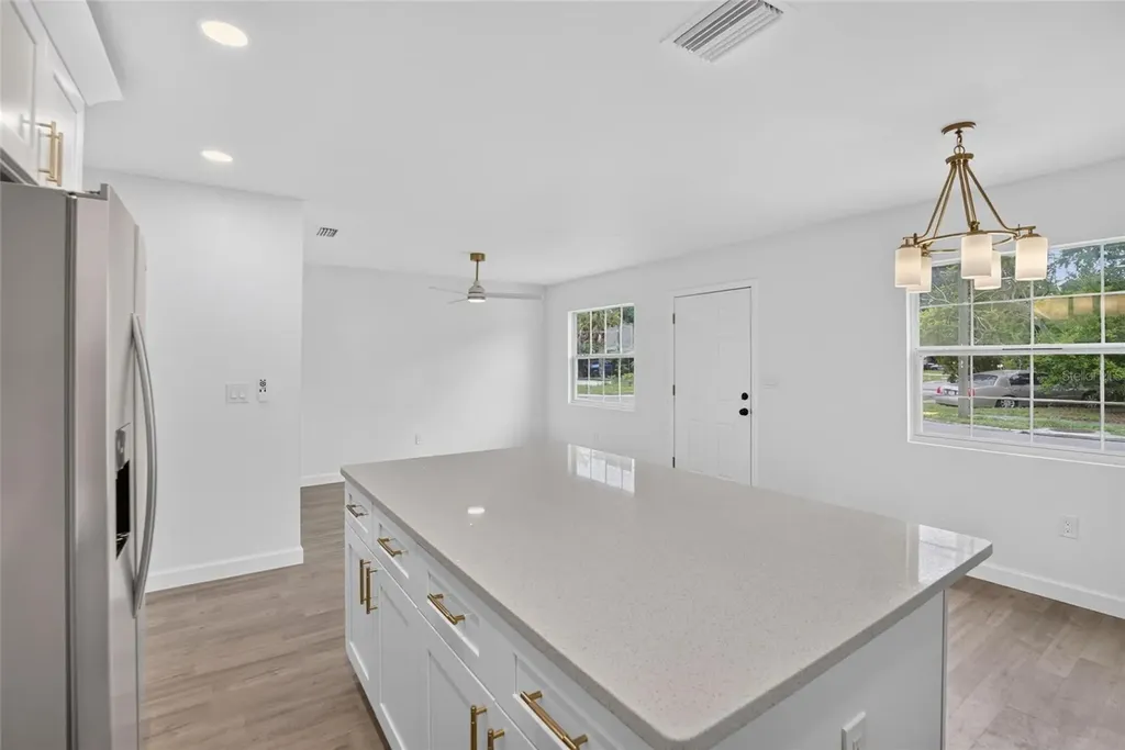 1401 Pennsylvania Avenue Clearwater FL 33755