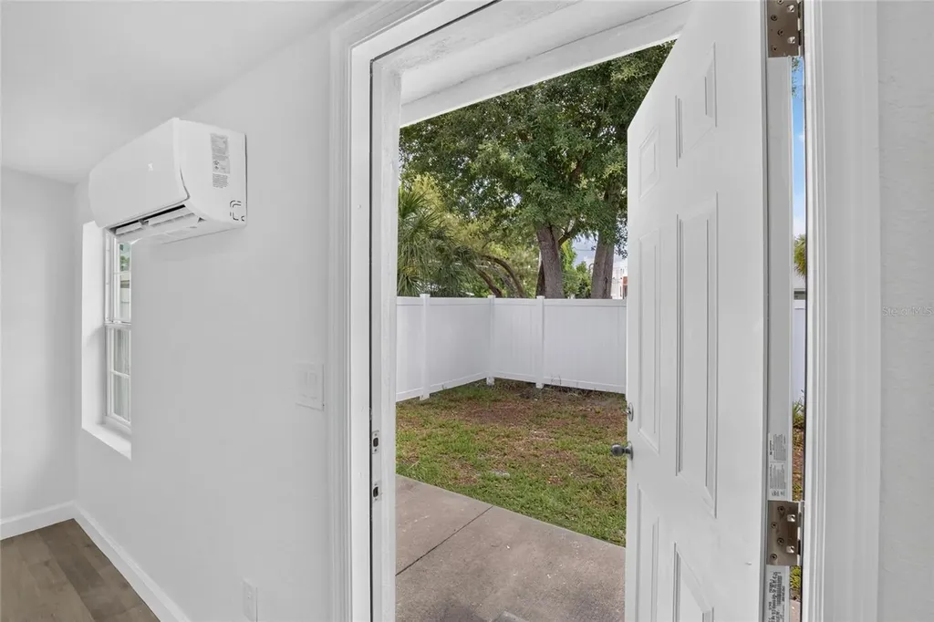 1401 Pennsylvania Avenue Clearwater FL 33755