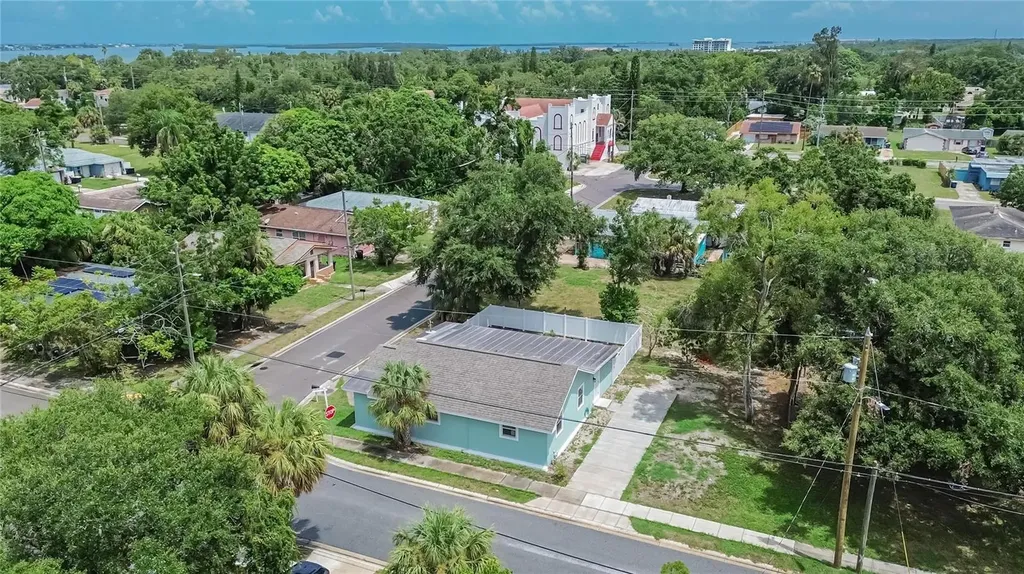 1401 Pennsylvania Avenue Clearwater FL 33755