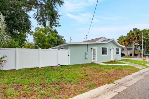 1401 Pennsylvania Avenue Clearwater FL 33755