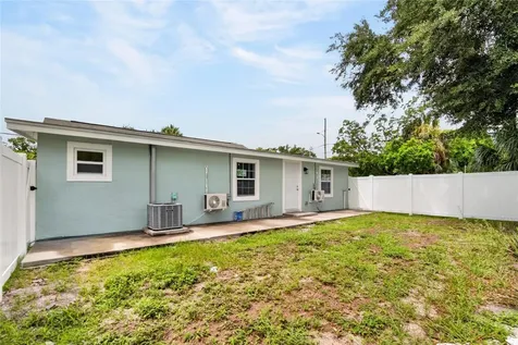 1401 Pennsylvania Avenue Clearwater FL 33755