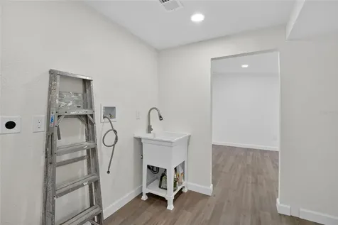 1401 Pennsylvania Avenue Clearwater FL 33755