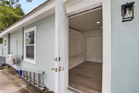 1401 Pennsylvania Avenue Clearwater FL 33755