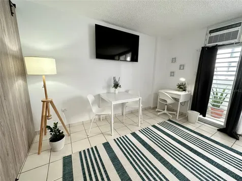 6267 Ave Isla Verde Carolina PR 00979