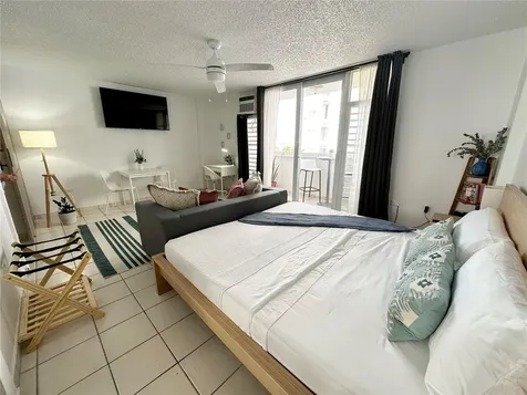 6267 Ave Isla Verde Carolina PR 00979