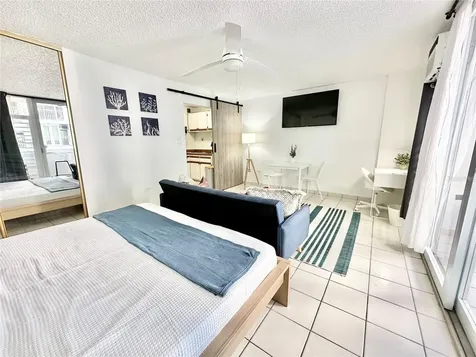 6267 Ave Isla Verde Carolina PR 00979