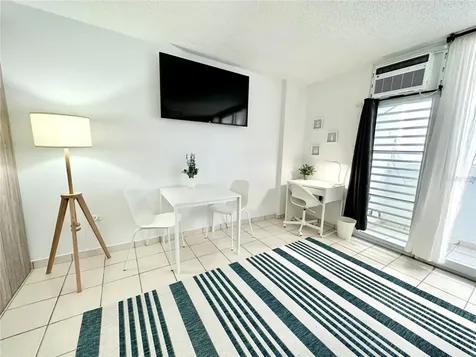 6267 Ave Isla Verde Carolina PR 00979