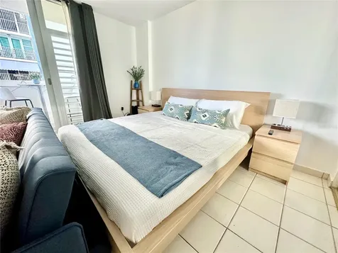 6267 Ave Isla Verde Carolina PR 00979