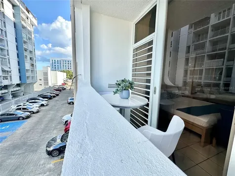 6267 Ave Isla Verde Carolina PR 00979