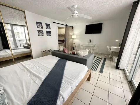 6267 Ave Isla Verde Carolina PR 00979