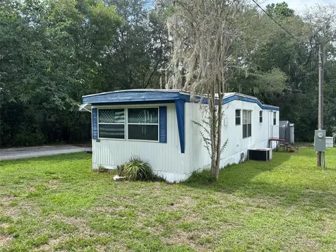 10945 SE 132nd Place Ocklawaha FL 32179