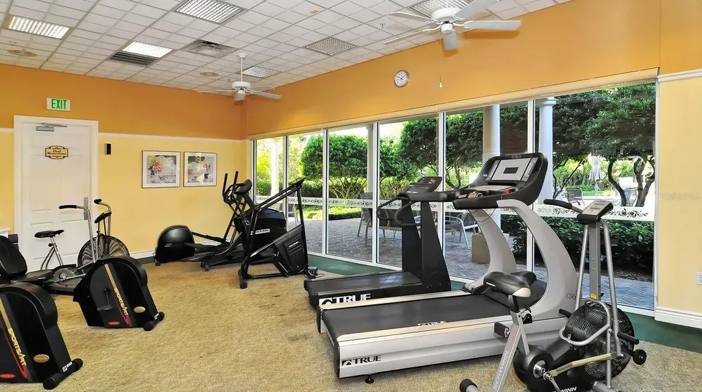 5206 Bouchard Circle Sarasota FL 34238