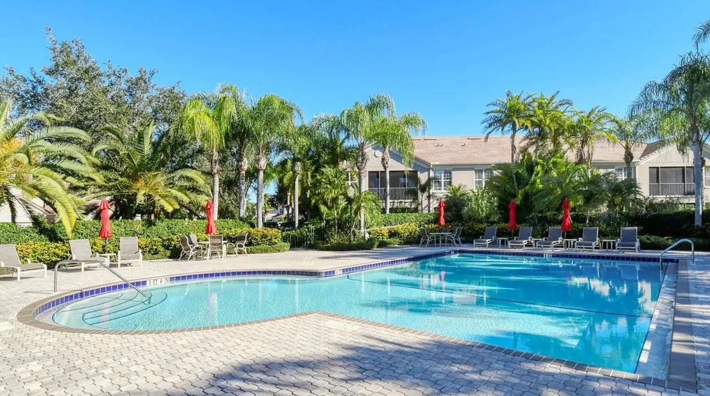 5206 Bouchard Circle Sarasota FL 34238