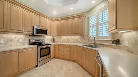 5206 Bouchard Circle Sarasota FL 34238