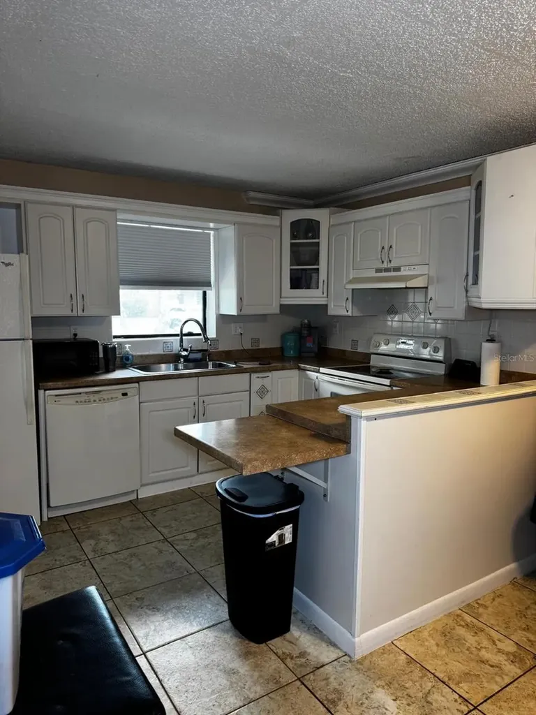 1302 Nebraska Avenue Fort Pierce FL 34950