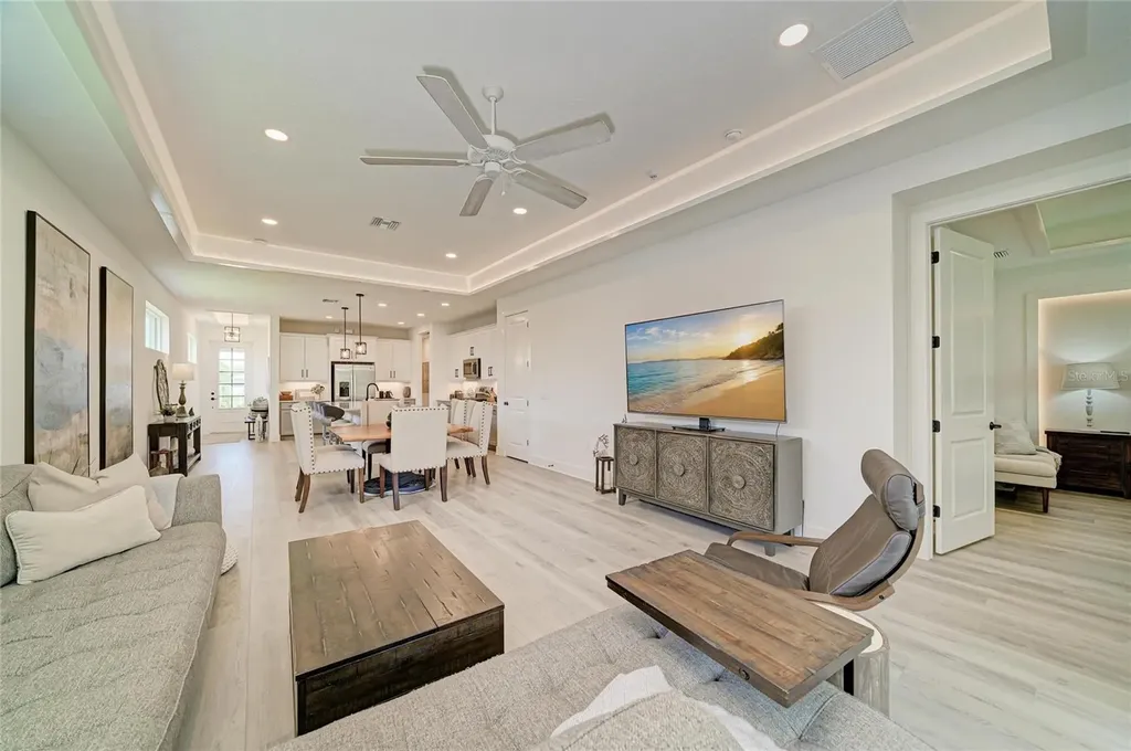1047 Waterline Court Sarasota FL 34240