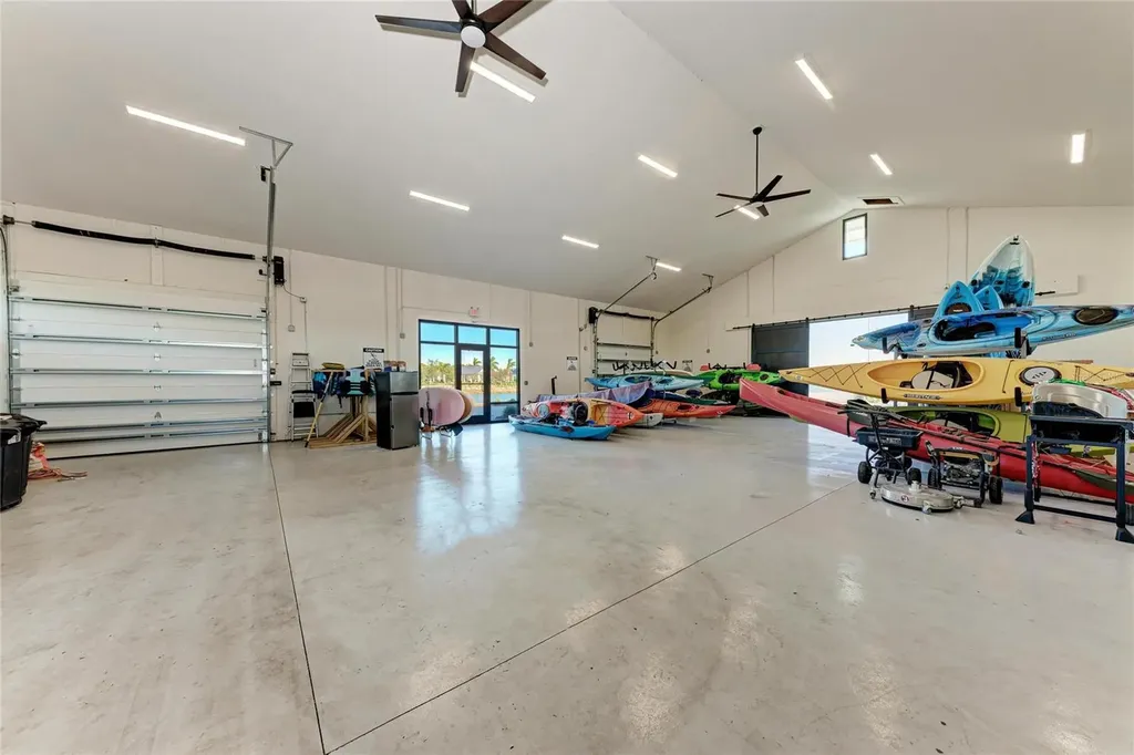 1047 Waterline Court Sarasota FL 34240