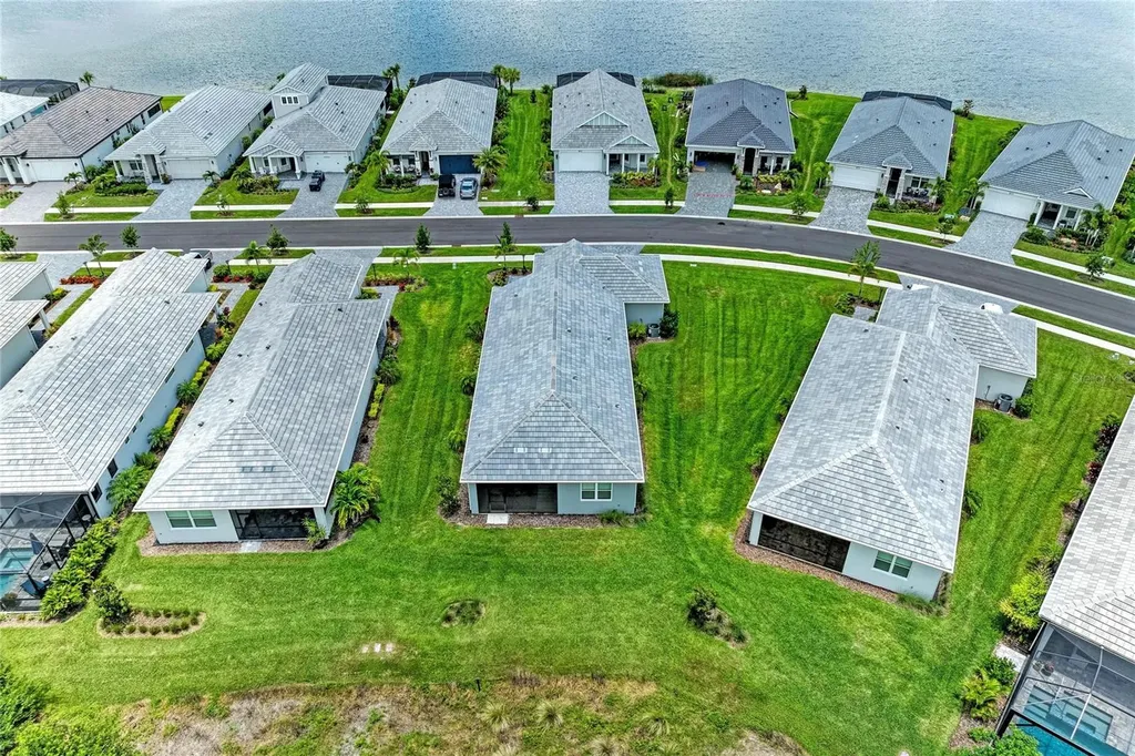 1047 Waterline Court Sarasota FL 34240
