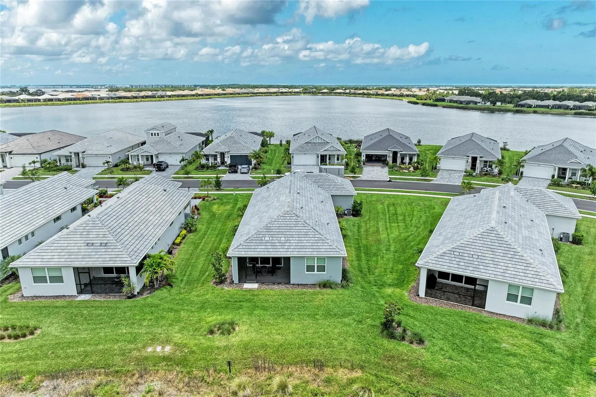 1047 Waterline Court Sarasota FL 34240